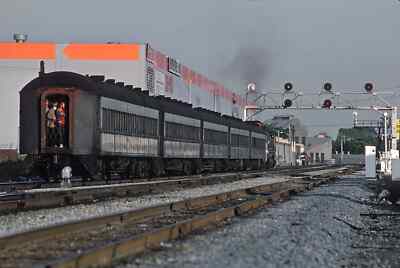Caltrain-Southern Pacific Commuter Trains at San Jose CA in Jun 1988 4 x 6 Photo