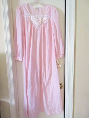 Nicole Pink Long Sleeve Nightgown Lighter Weight Flannel Floral Grandma Core NEW