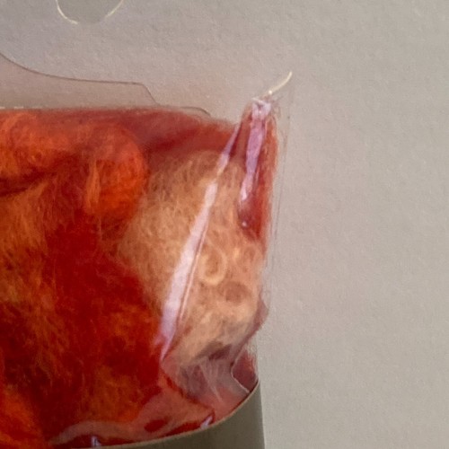 Dimensions FeltWorks 100% Wool 25) Red Curly Roving 0.25oz Needle Felting Crafts - Picture 6 of 16