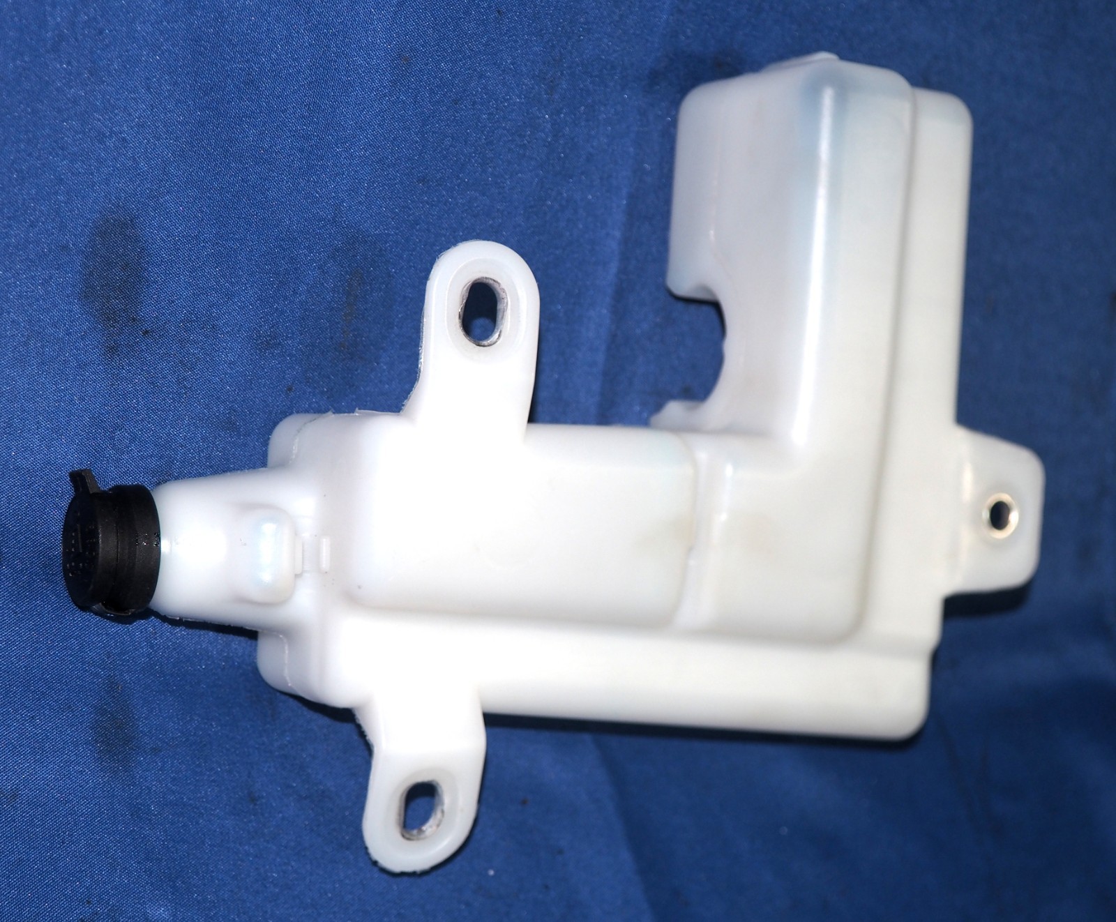 Ferrari 296 GTS 2022-2026 Washer fluid P/N 980133