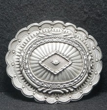 WI11136 REALLY NICE VINTAGE 1993 OVAL UNISEX FASHION ARTWORK PEWTER BELT BUCKLE