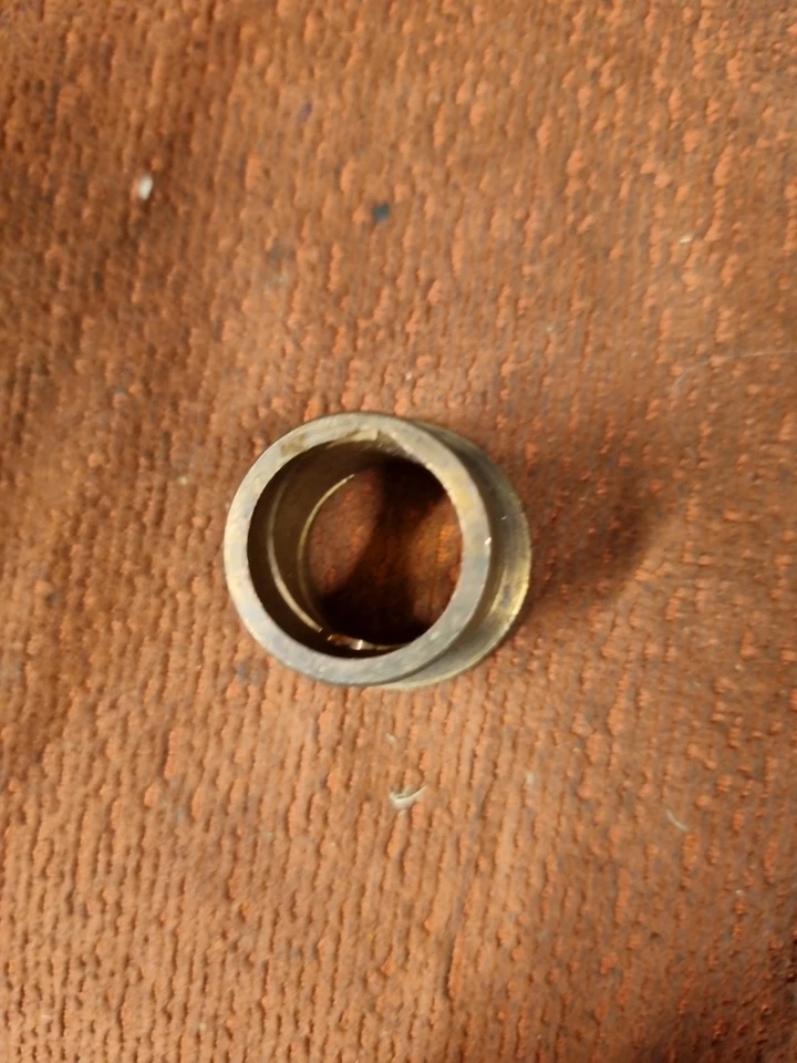 Casquillo del árbol de levas BSA A10 Nº de pieza 67-0686 Nuevo Stock Antiguo. Foto 3 de 4