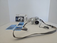 Fujifilm FinePix 2800 Zoom 2.0mp Digital Camera Silver Untested.