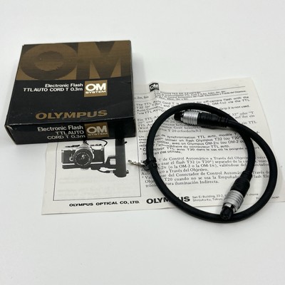 Olympus OM System Electronic Flash TTL Auto Cord T 0.3m