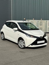Toyota Aygo X-Play 2015 (64) 5 Door Manual HPI Clear