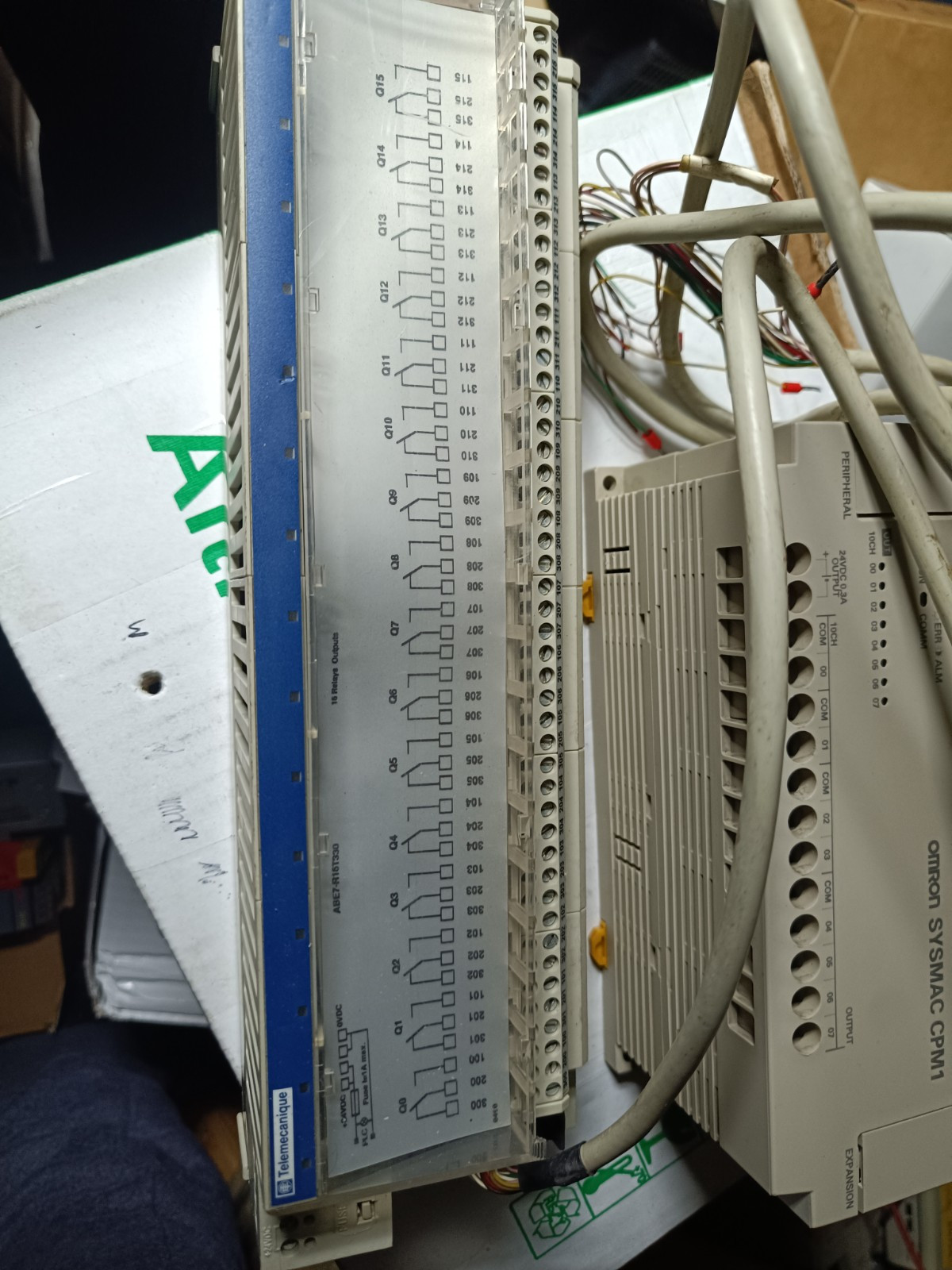 Schneider abe7 r16t330  ,  Envío Rápido!! Factura invoice Garantía