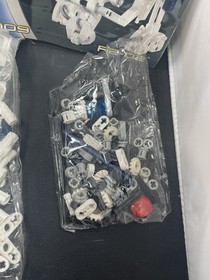 LEGO Star Wars R2-D2 (8009) Technic Set w/ Box & Manual &ndash; Complete Build