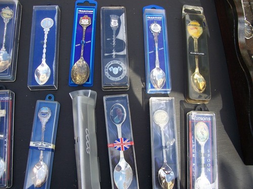 Souvenir Spoons JOB LOT SUIT COLLECTORS APPROX 90 DIFFERENT SOME REAR SOME BOXED - Picture 7 of 11