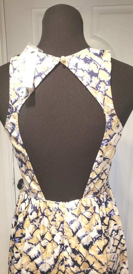 Nuevo con etiquetas Maxi Vestido Ark & Co. Azul Tostado Estampado Escala Halter Sin Mangas Espalda Abierta M Alto Foto 2 de 4