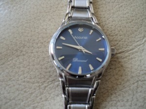 Ladies Accurist Diamond Quartz Watch Ref Sr621sw Very Good Condition Ebay
