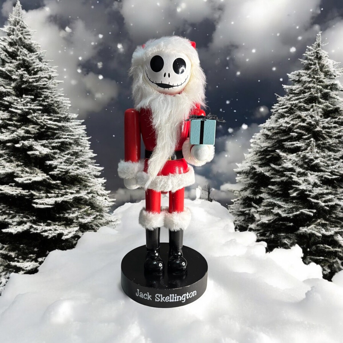 Disney Tim Burton’s “The Nightmare Before Christmas” Jack Skellington  Nutcracker