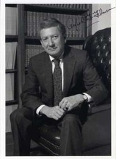 Alfred G. Gilman autograph NOBEL PRIZE in Medicine 1994, signed photo