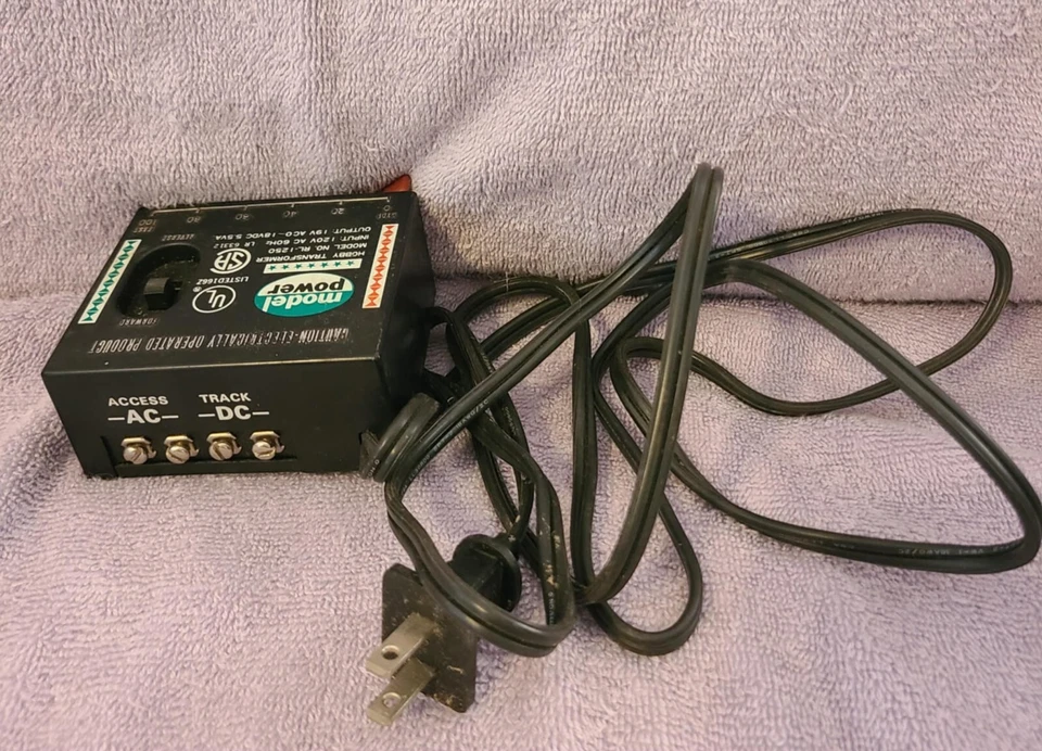 Model Trains Power Hobby Transformer Model #RL-1250 120V 60Hz for HO Scale VTG  - Image 3 of 4