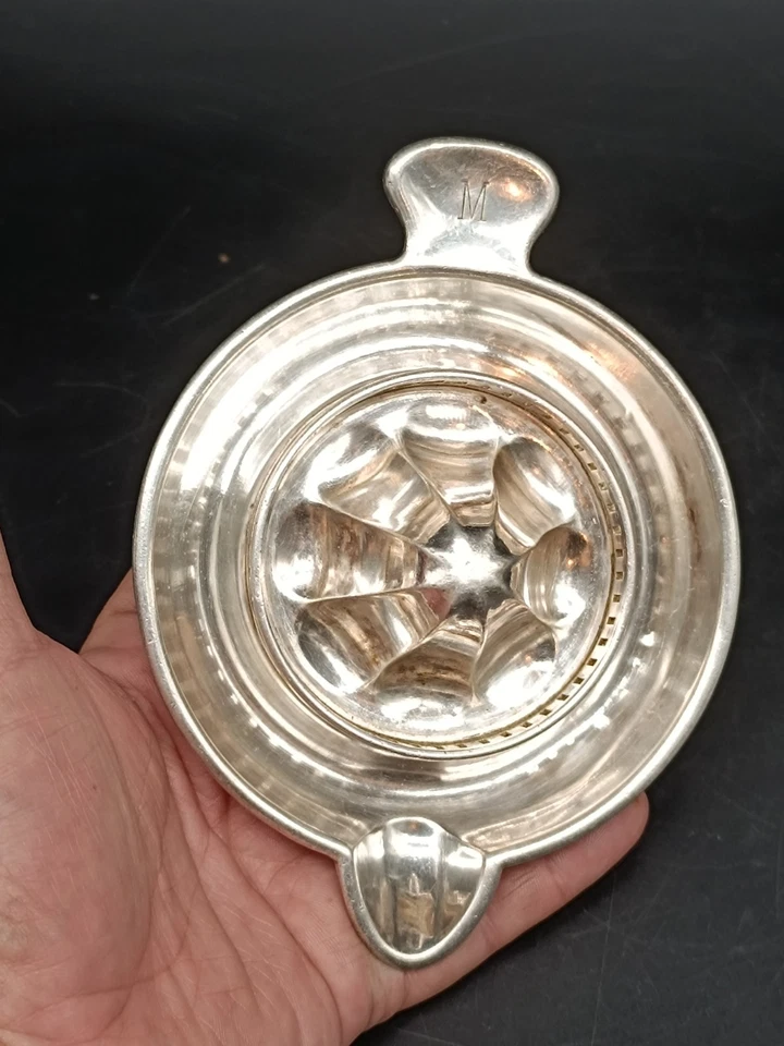 Ancien Presse Agrume Métal Argenté (e) - Photo 3/4