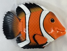 Swim Ways Rainbow Reef Swimming Action Pool Fish 17001 Orange 2002 Works 7