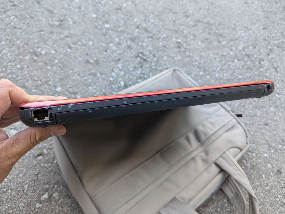 Dell Inspiron 13z Laptop - Image 4 of 4