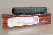 LILIPUT 841 00 DB GREEN EXPRESS 1st CLASS COACH 005-0 MINT BOXED on