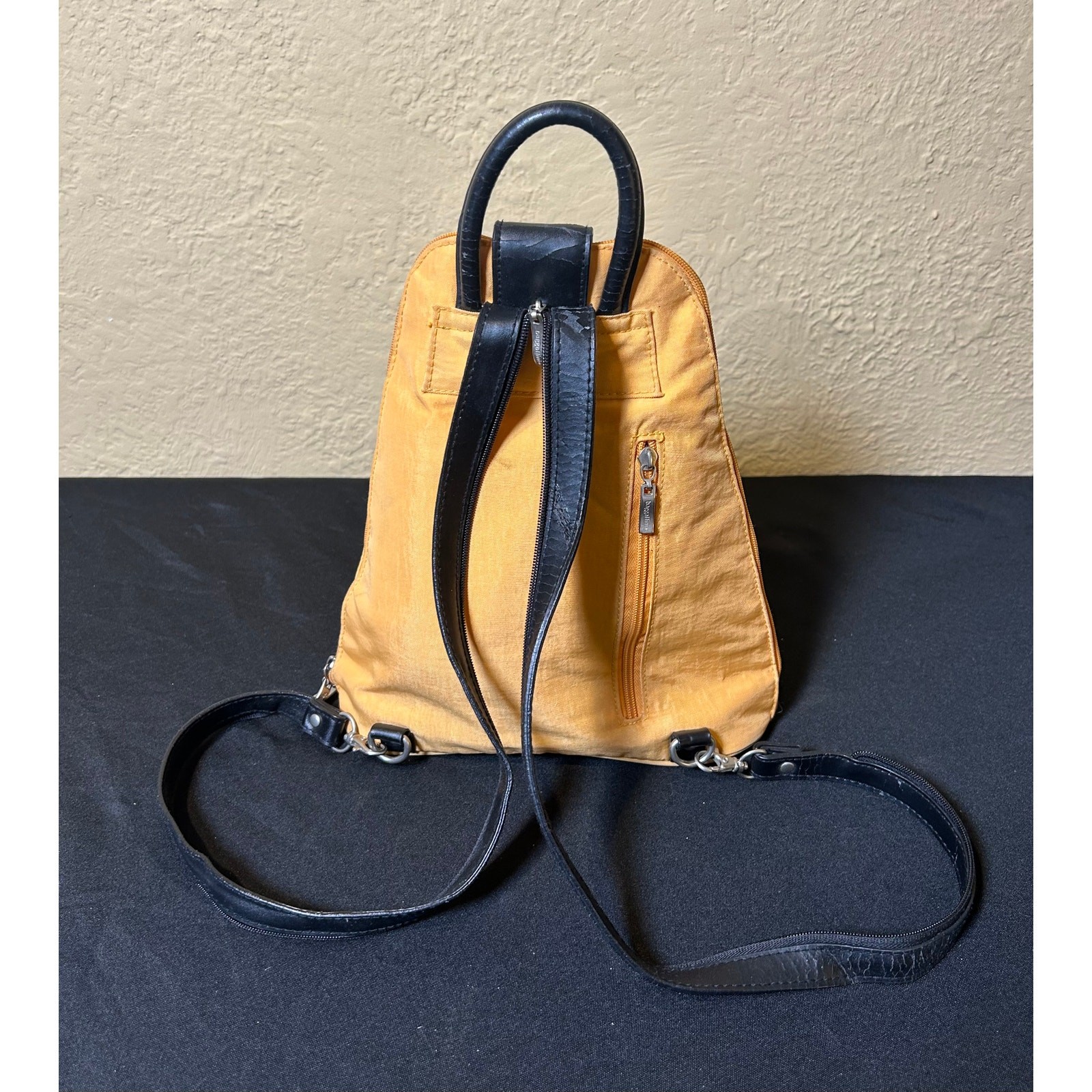 Baggallini Tangerine Mini Backpack Convertible Cr… - image 2