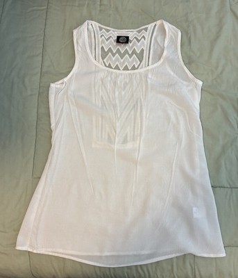 Babeau Women s Rayon Lace Back Sleeveless Top Medium