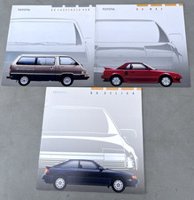 1989 Toyota Dealership Sales Brochure Catalog...