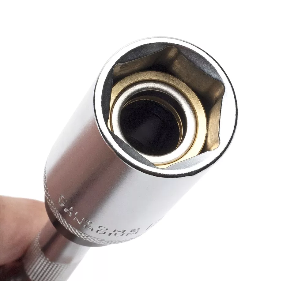 Juego de 3 enchufes de bujía magnética Eastwood 9/16" 5/8" 13/16 incorporados giratorios Foto 3 de 3