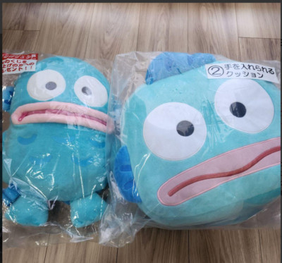 sanrio Hangyodon Kuji Last One Plüsch Puppenrucksack & Kissen Set 2024