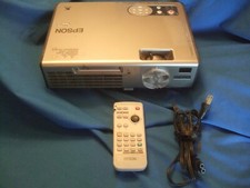 EPSON POWERLITE 755C EMP-755 3LCD PROJECTOR w/REMOTE  POWER CORD