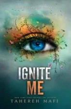 Ignite Me (Shatter Me) - Paperback By Mafi, Tahereh - GOOD