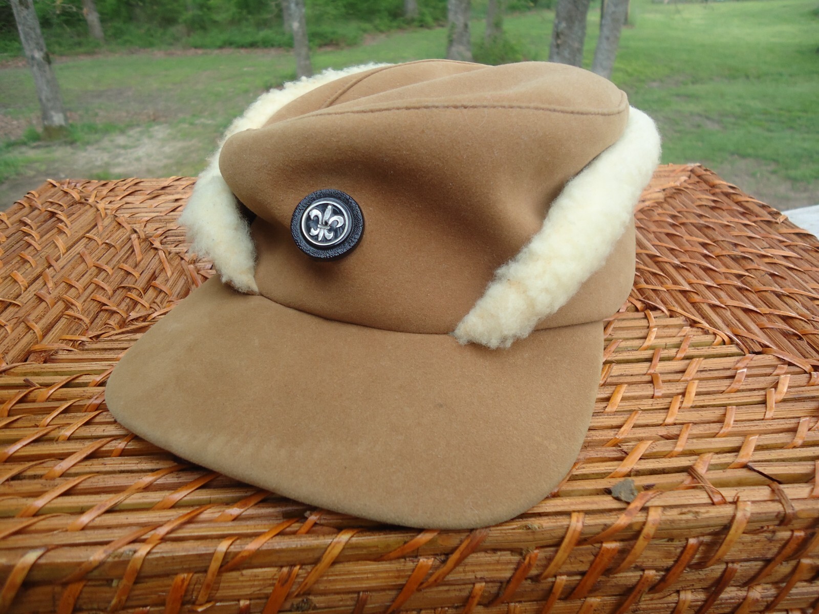 VTG Camel Suede Sheepskin Shearling Winter Cap Hat Childs(?)Size M Inner Flap