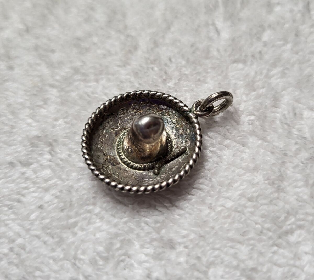3D Sombrero Charm with Flowers Hat Sterling Silver, Made in the USA 3D Sombrero Charm with Flowers Hat Sterling Silver, Made in the USA