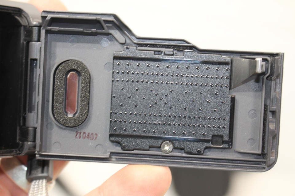 Canon Sure Shot 35mm 80U Date 3880mm Zoom AF Point & Shoot Film Camera