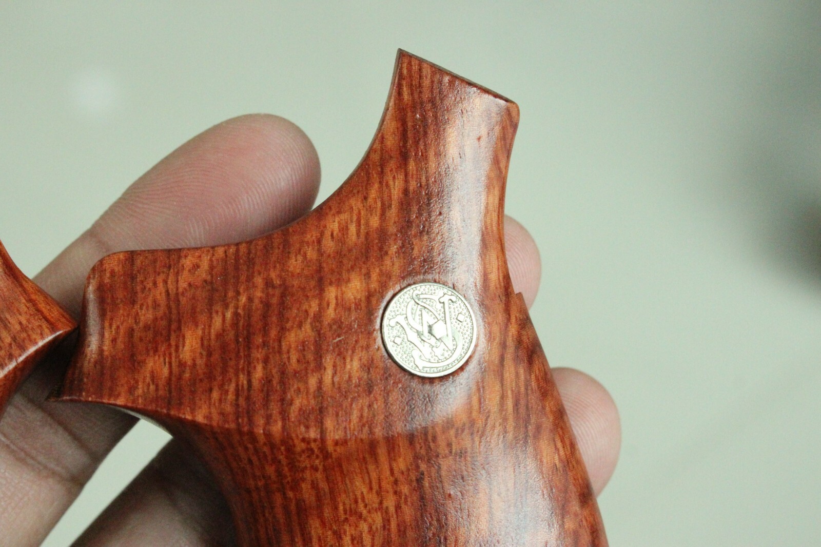 S&W K, L FRAME ROUND BUTT WOOD GRIPS FOR REVOLVER MODEL 686 696 ...