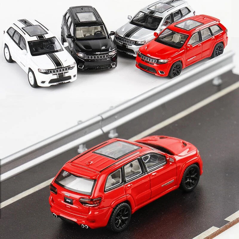 1:64 Jeeps Grand Cherokee SUV Alloy Car Model Diecast Metal Toy Off-road