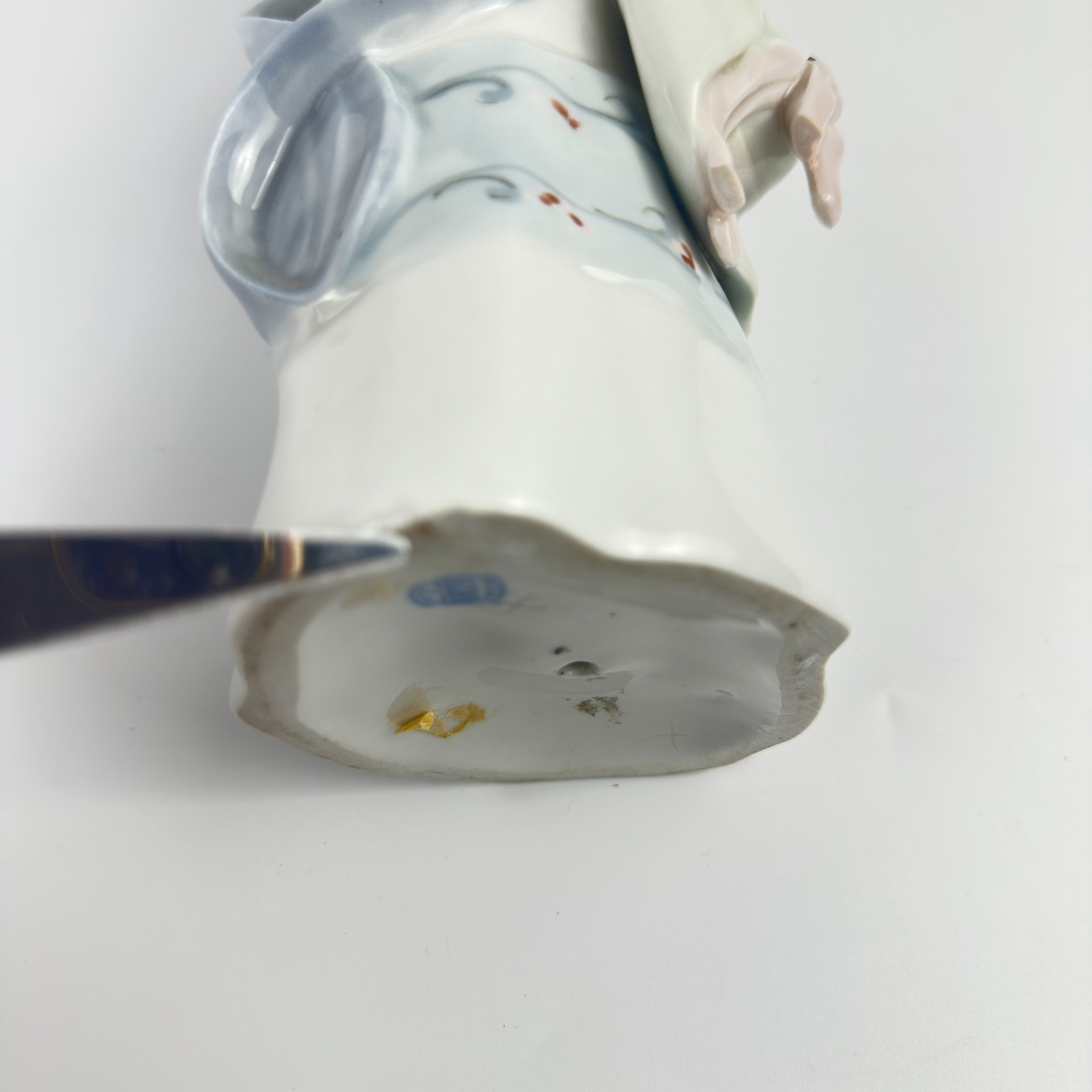Casades - Porcelain Figurine Lady With Floral Hat - 12.5” Tall - Made In Spain image 10
