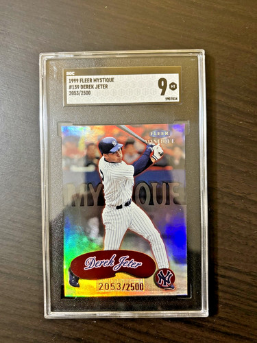 Derek Jeter #159 1999 Fleer Mystique card