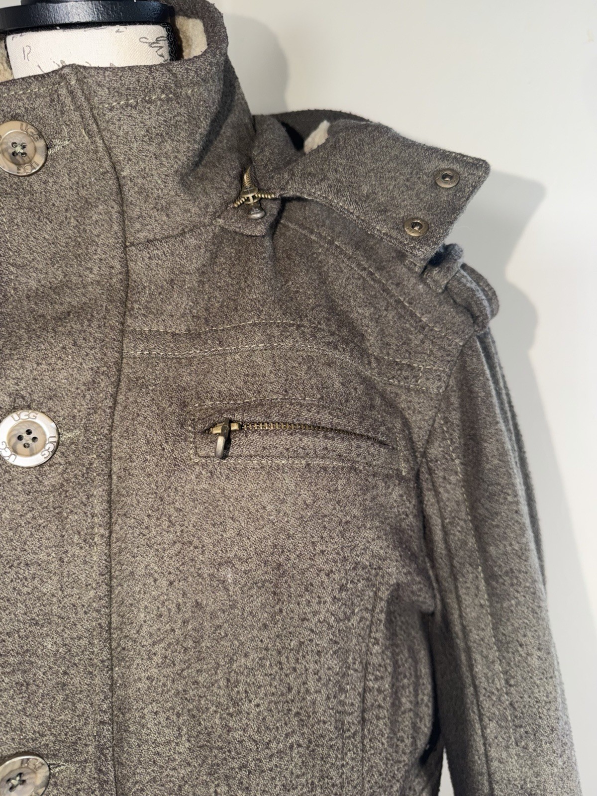 UGG/jacket men - image 11