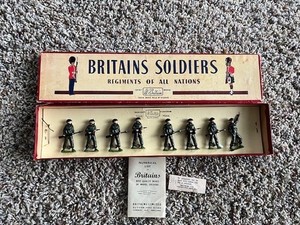 Britains: Boxed Set 1898 -British Infantry with Tommy Guns Post War c1950
