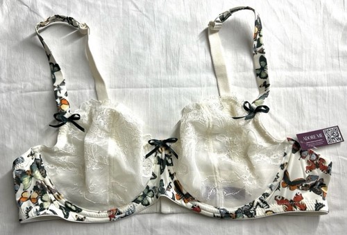 White Flowery Bra By Adore Me New Size 40C Never Been Worn.