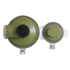 Excela-Flo High Pressure 225 LP Gas Regulator.000 BTU Fixed Two Stage Green