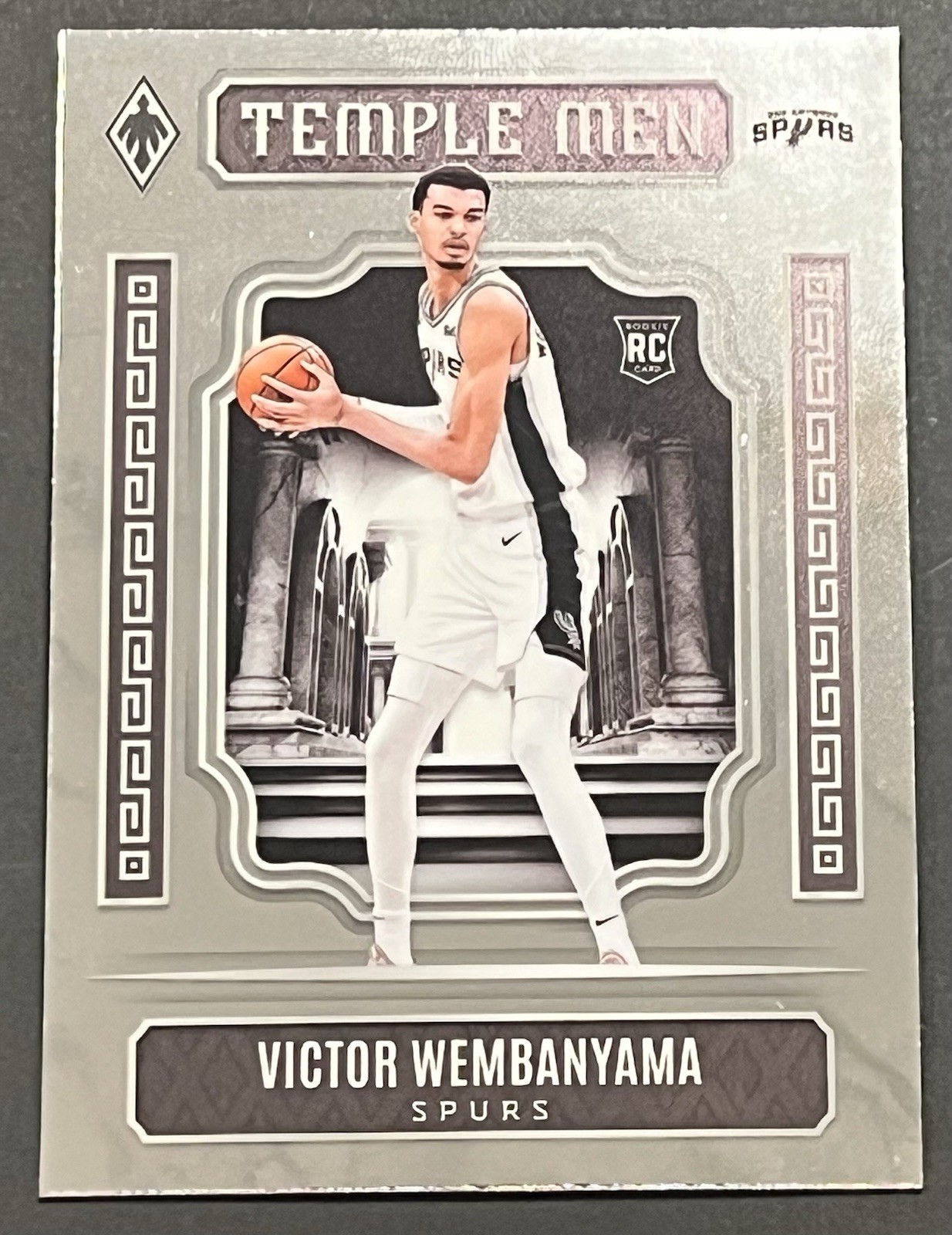 2023-24 Panini Phoenix Temple Men Victor Wembanyama #7 (RC) San Antonio Spurs