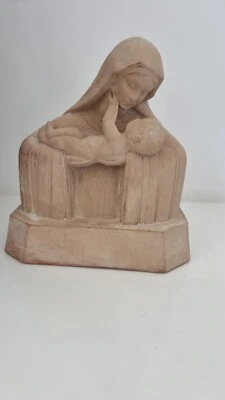 Madonna religious sculpture maternity Statue Religieuse Madonne Enfant Maternité - Photo 1/4