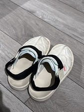 reebok ugly shoes slipper Euro size 40