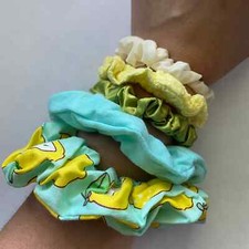 Set of 5 Scrunchies - Lemons