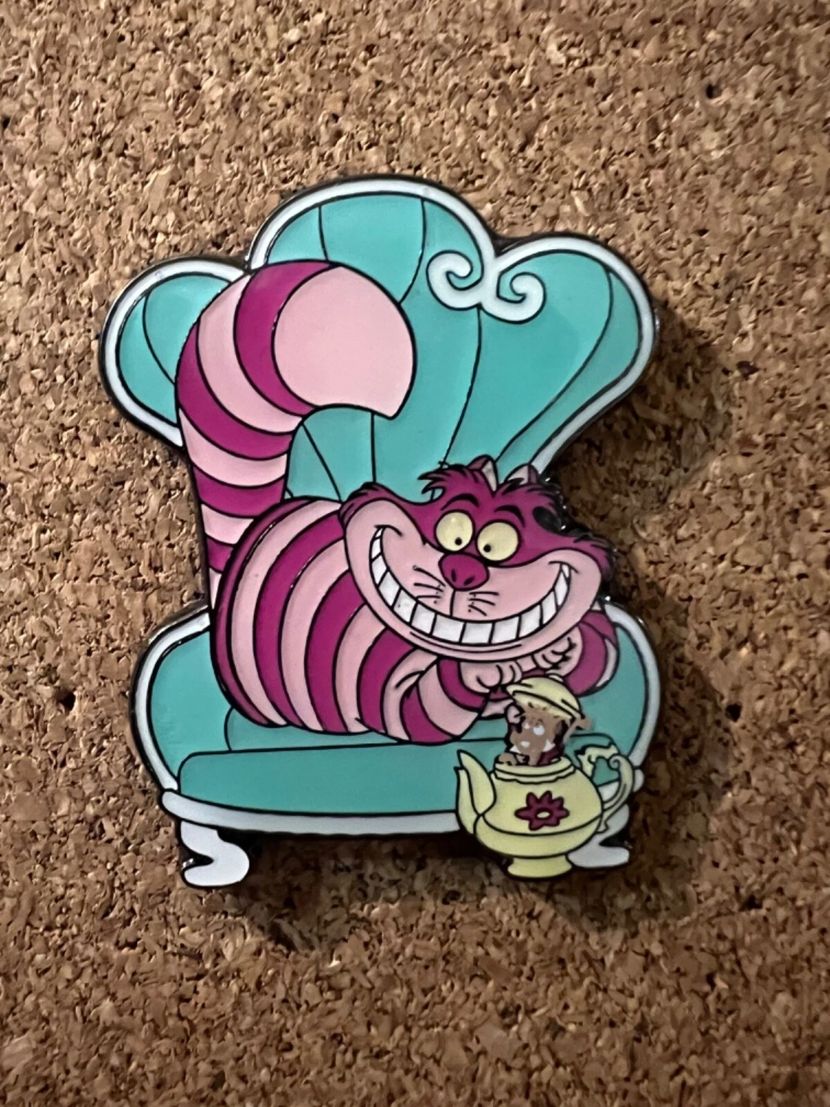 Disney Pin - Loungefly Pets Cats in Chairs Mystery Series - Cheshire Cat