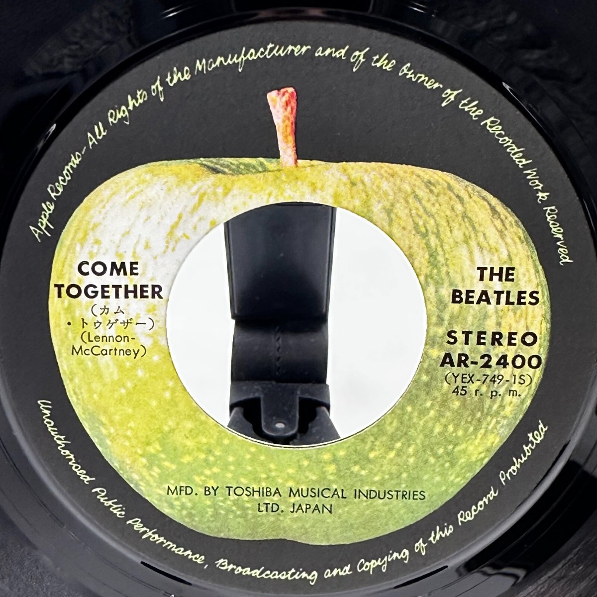 From Japan The Beatles / Come Together / Something Japan 45 AR
