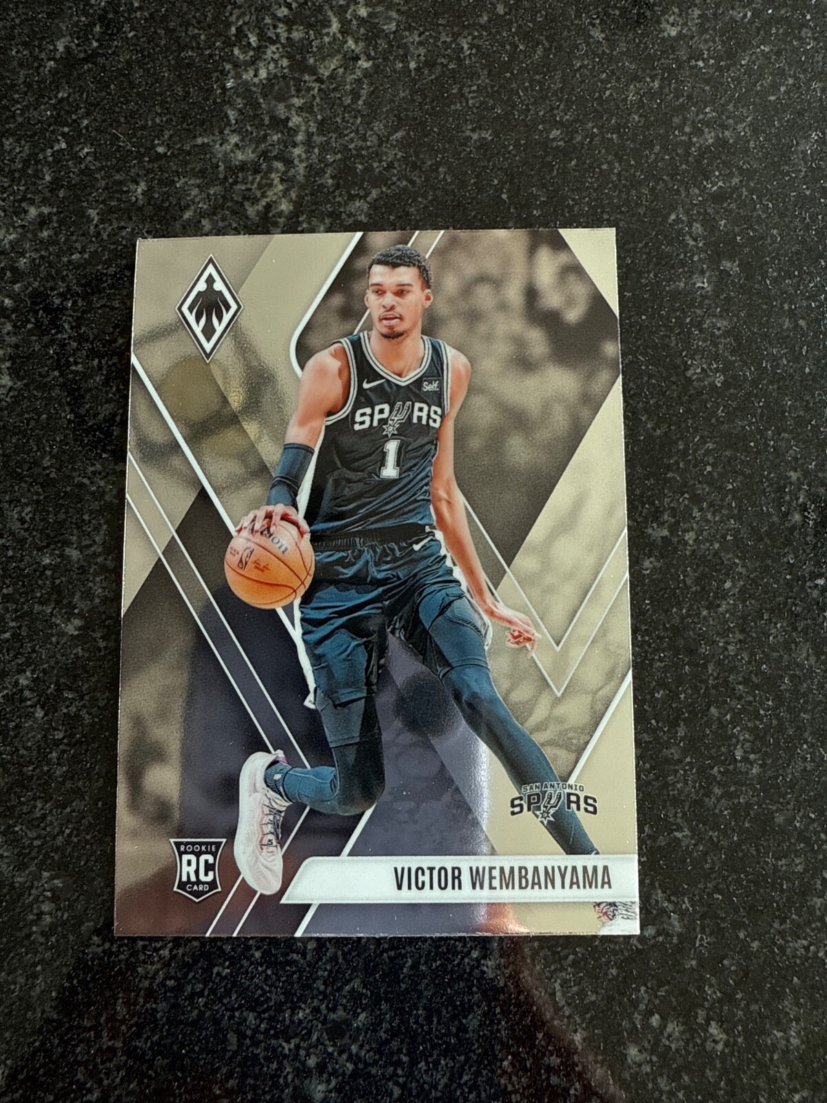 2023-24 Panini Phoenix - Rookies Victor Wembanyama #256 Silver (RC)