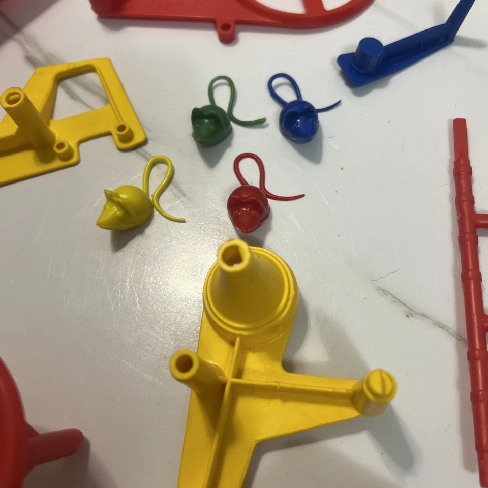 Juego de mesa Mouse Trap 1970 piezas de repuesto solo piezas no juego completo Foto 2 de 4