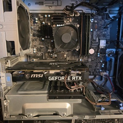 MSI Gaming GeForce RTX 3060 Ventus 2x OC12GB 15 Gbps GDRR6 Graphics Card Used