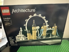 LEGO ARCHITECTURE: London (21034) With Box And Instructions