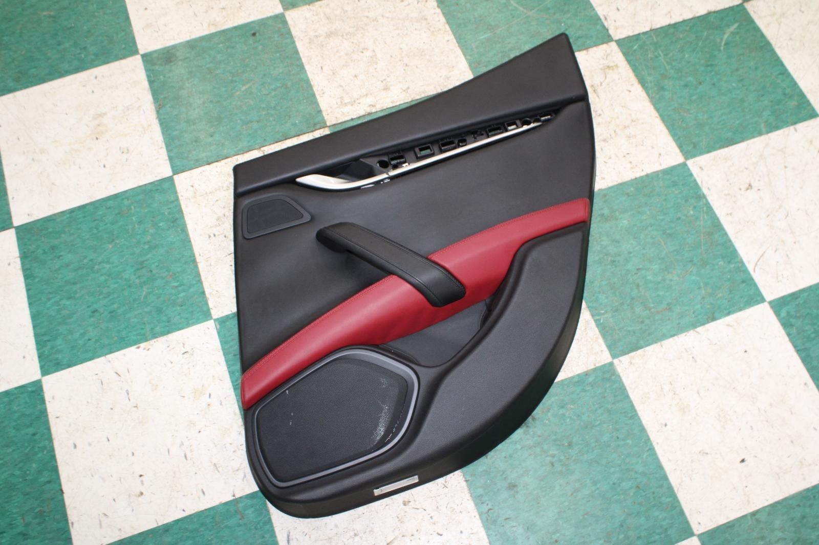 Maserati Ghibli 2014-2017 REAR+RIGHT Door panel